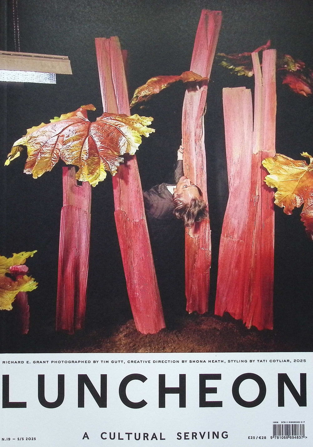 LUNCHEON No.19 SS 2025 (三封面)