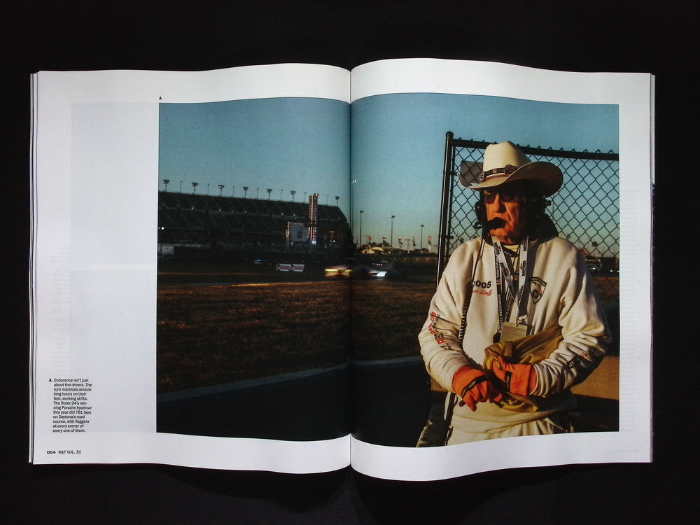 ROAD & TRACK [11] Vol.31 Oct/Nov 2025