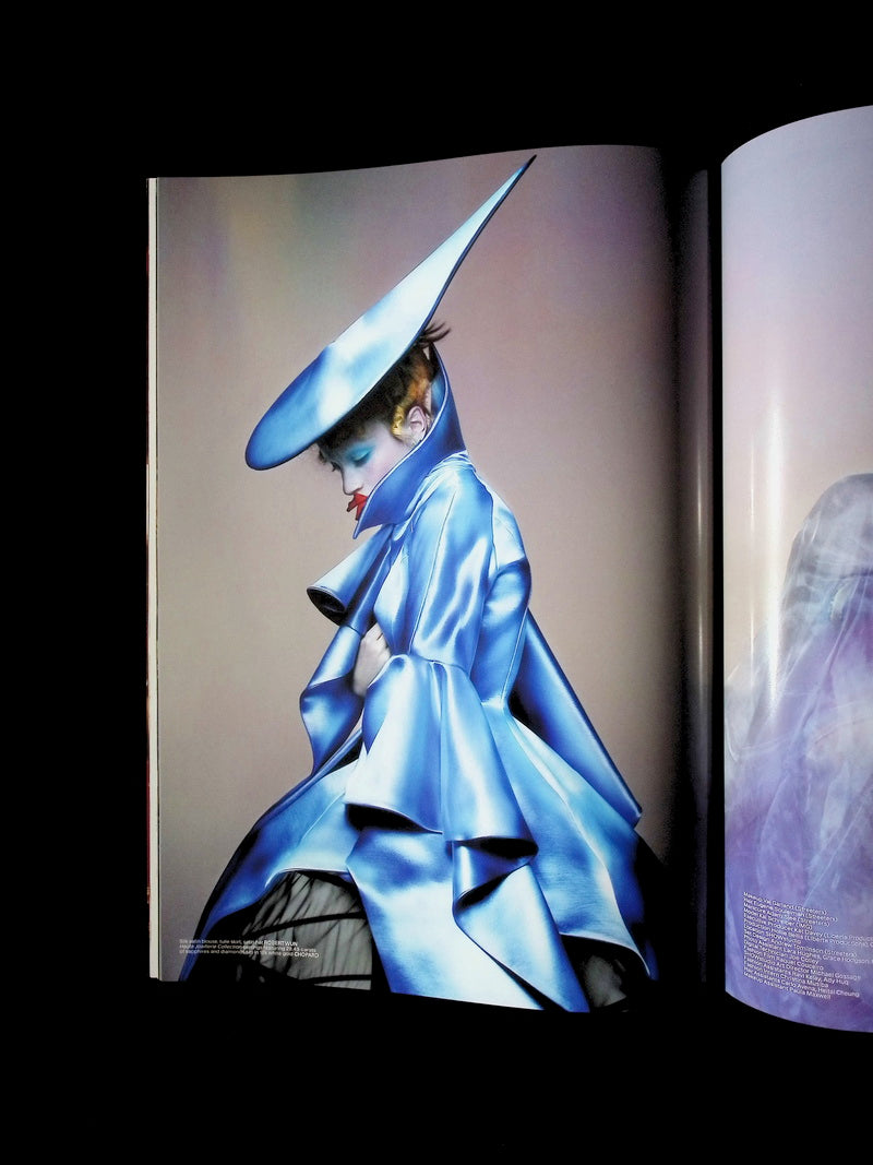 V MAGAZINE [57] N.157 Winter 2025