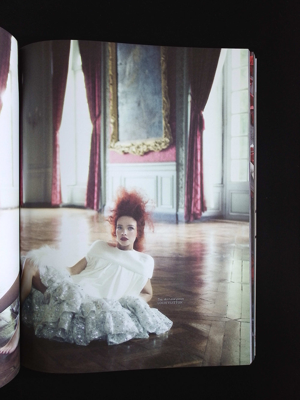 CR FASHION BOOK [25] N25 Fall/Winter 2024 (多封面)
