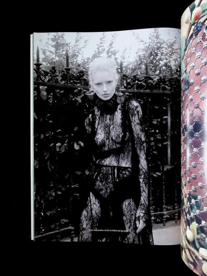 CR FASHION BOOK [27] N27 Fall/Winter 2025