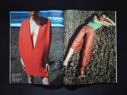 ELLE WEEKLY [50028] 2 Aug 2025 N.27/28